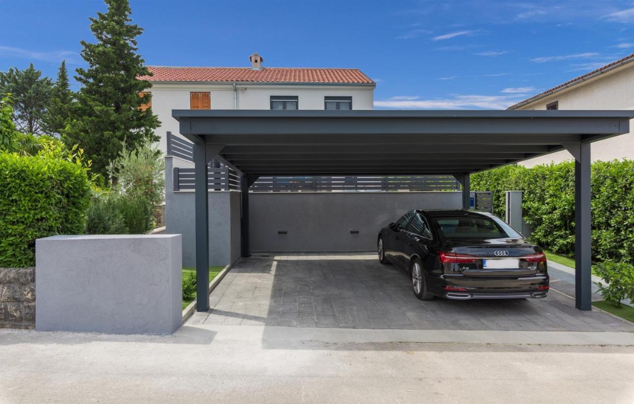 Villa Mondo Adria ニヴィーチェ エクステリア 写真