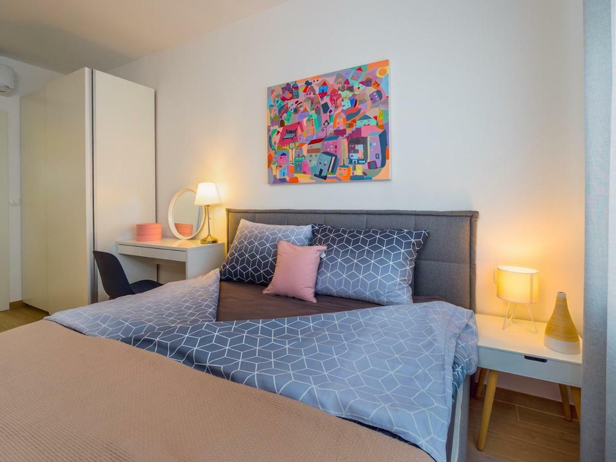 Villa Mondo Adria ニヴィーチェ エクステリア 写真
