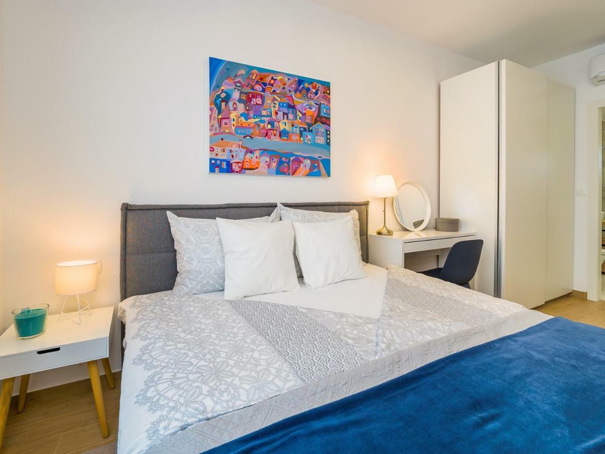 Villa Mondo Adria ニヴィーチェ エクステリア 写真